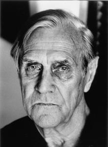 Patrick White at 100 – a true blue Londoner