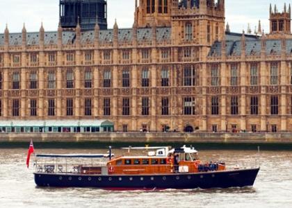 Jubilee_pageant_flotilla_boat_Havengore Jubilee_pageant_flotilla_boat_Havengore