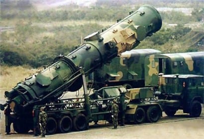 US, China arms race? US, China arms race?