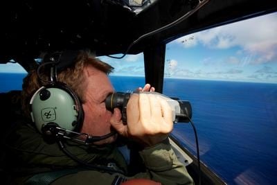flight mh370 search australia