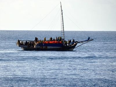 Asylum seekers boat