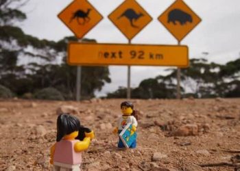 Lego Tourists