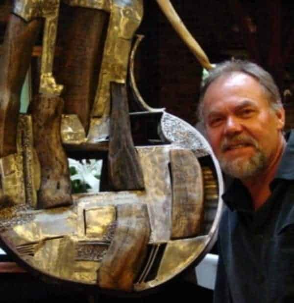 Artist Vytas Bronius Kapociunas is a world renowned artist and sculptor.