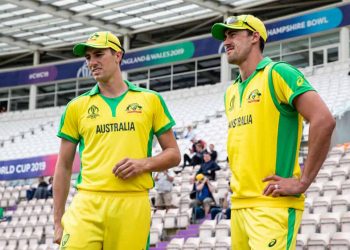 SOUTHAMPTON, ENGLAND - MAY 27:  Pat Cummins (L) and Mitchell Starc of Australia wait to take to the field of play during the ICC Cricket World Cup 2019 Warm Up match between Australia and Sri Lanka at Ageas Bowl on May 27, 2019 in Southampton, England. (Photo by Andy Kearns/Getty Images)