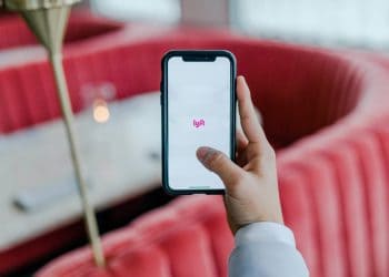 how coronavirus is bursting the tech bubble