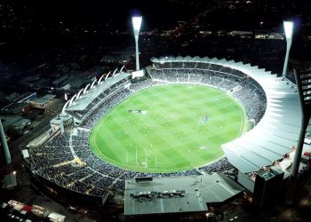 Footy crowds: what the AFL and NRL need