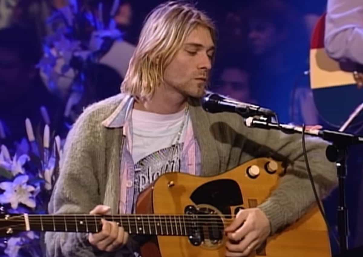 Kurt Cobain guitar played on MTV Unplugged