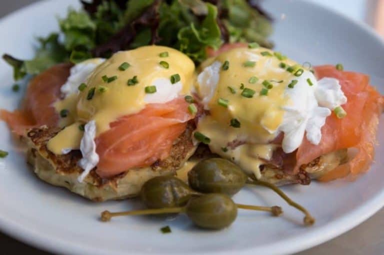 Eggs Benedict Royale