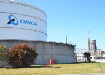 Orica facility at Kooragang Island, Newcastle. Photo credit: ©Copyright 2017 Orica Limited