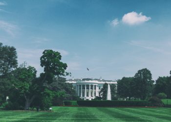 Donald Trump appeals to evangelicals