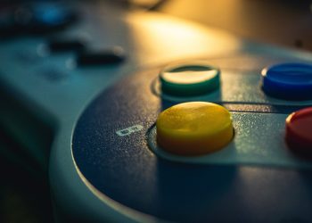 Fast and loose with history