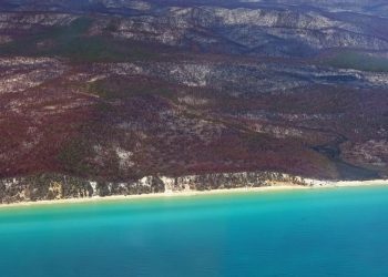 K'gari-Fraser Island bushfire