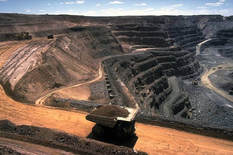 Open-cast coal mining in Kalgoorlie, Western Australia