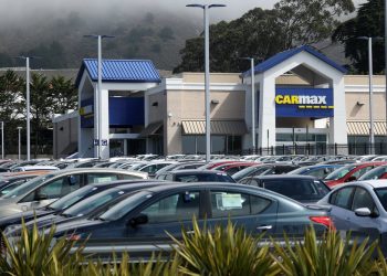 A used car superstore in Colma, California. Justin Sullivan/Getty Images