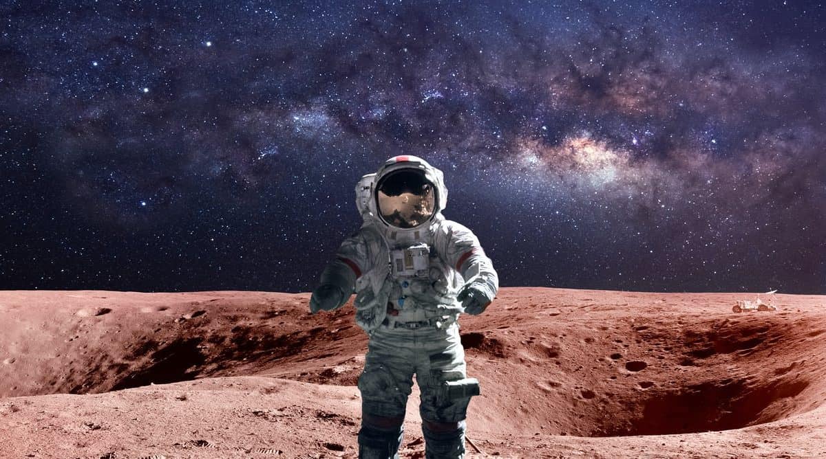 Future astronauts will visit Mars. Shutterstock/Vadim Sadovski