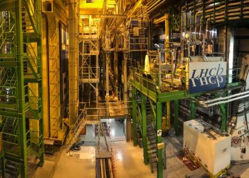 LHCb experiment. Roͬͬ͠͠͡͠͠͠͠͠͠͠͠sͬͬ͠͠͠͠͠͠͠͠͠aͬͬ͠͠͠͠͠͠͠ Menkman/Flickr, CC BY-SA