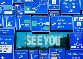 Photo by hatoriz hanso on Unsplash