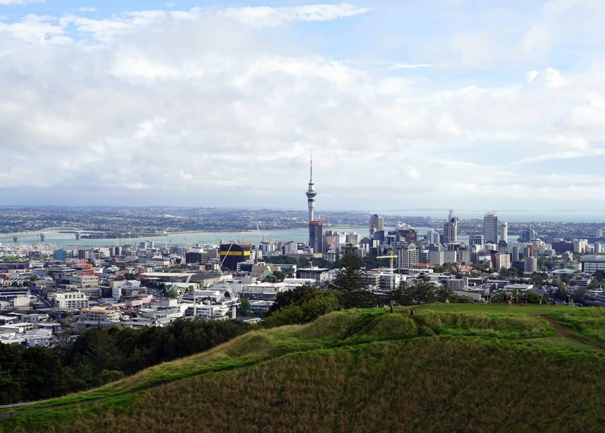 City of Auckland. Image by Bernd Hildebrandt from Pixabay