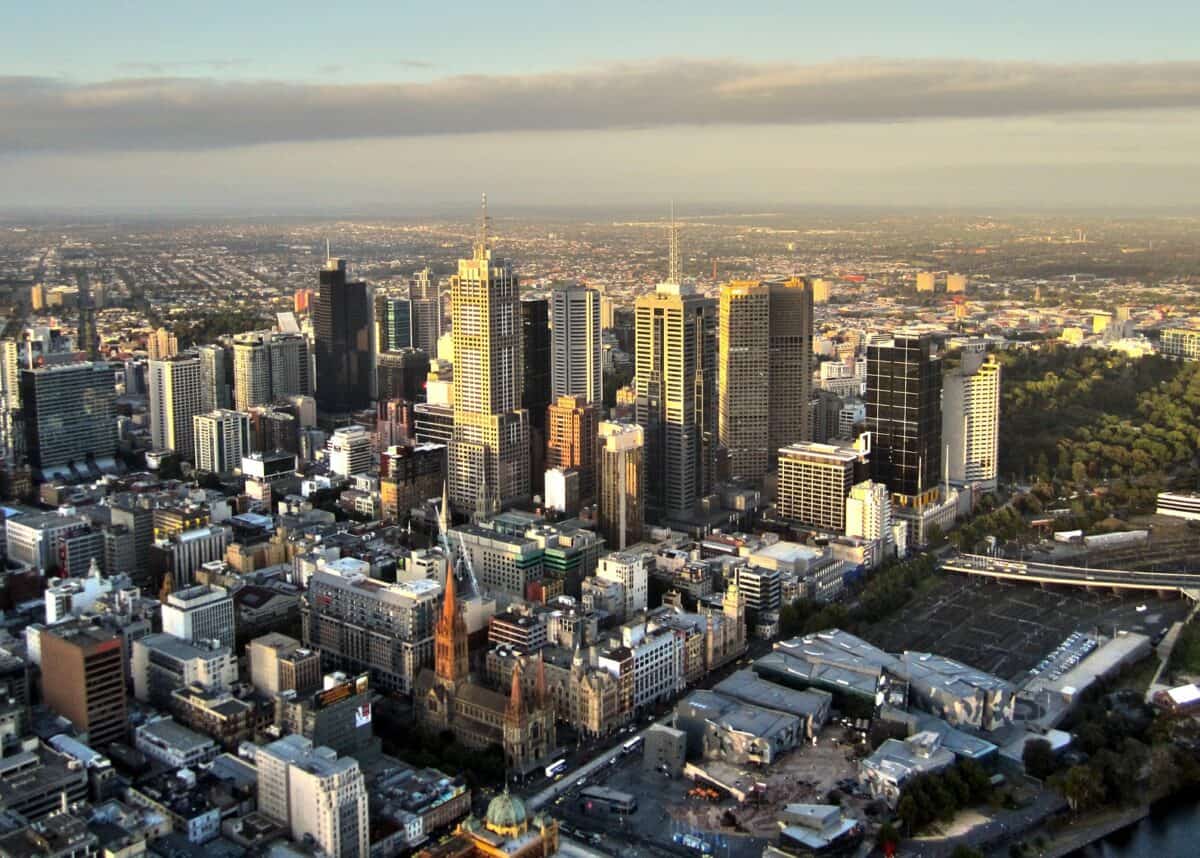The Melbourne CBD. Image by moerschy from Pixabay