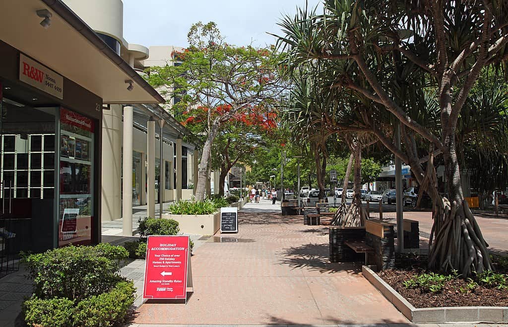 Aussies are fleeing the cities for quieter places such as Noosa Heads on the Sunshine Coast. Photo credit: Donaldytong via Wikimedia Commons