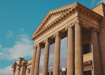 Photo by Eriksson Luo on Unsplash