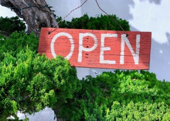 Photo by James Lee on Unsplash