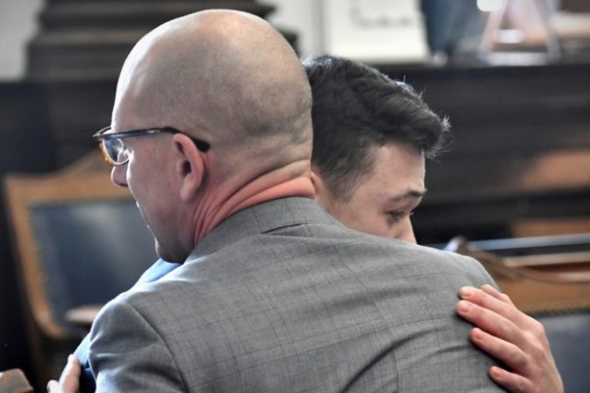 Rittenhouse Sobs As He Is Found Not guilty On All Charges