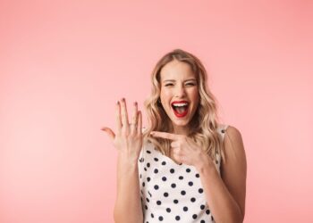 5 Things to consider when buying an engagement ring