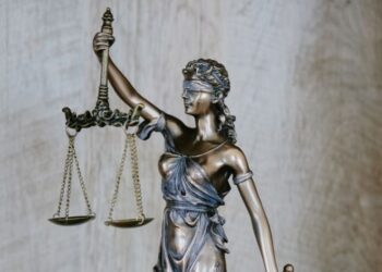 Signs that you might be eligible to make a personal injury claim, and what to do after a car accident?