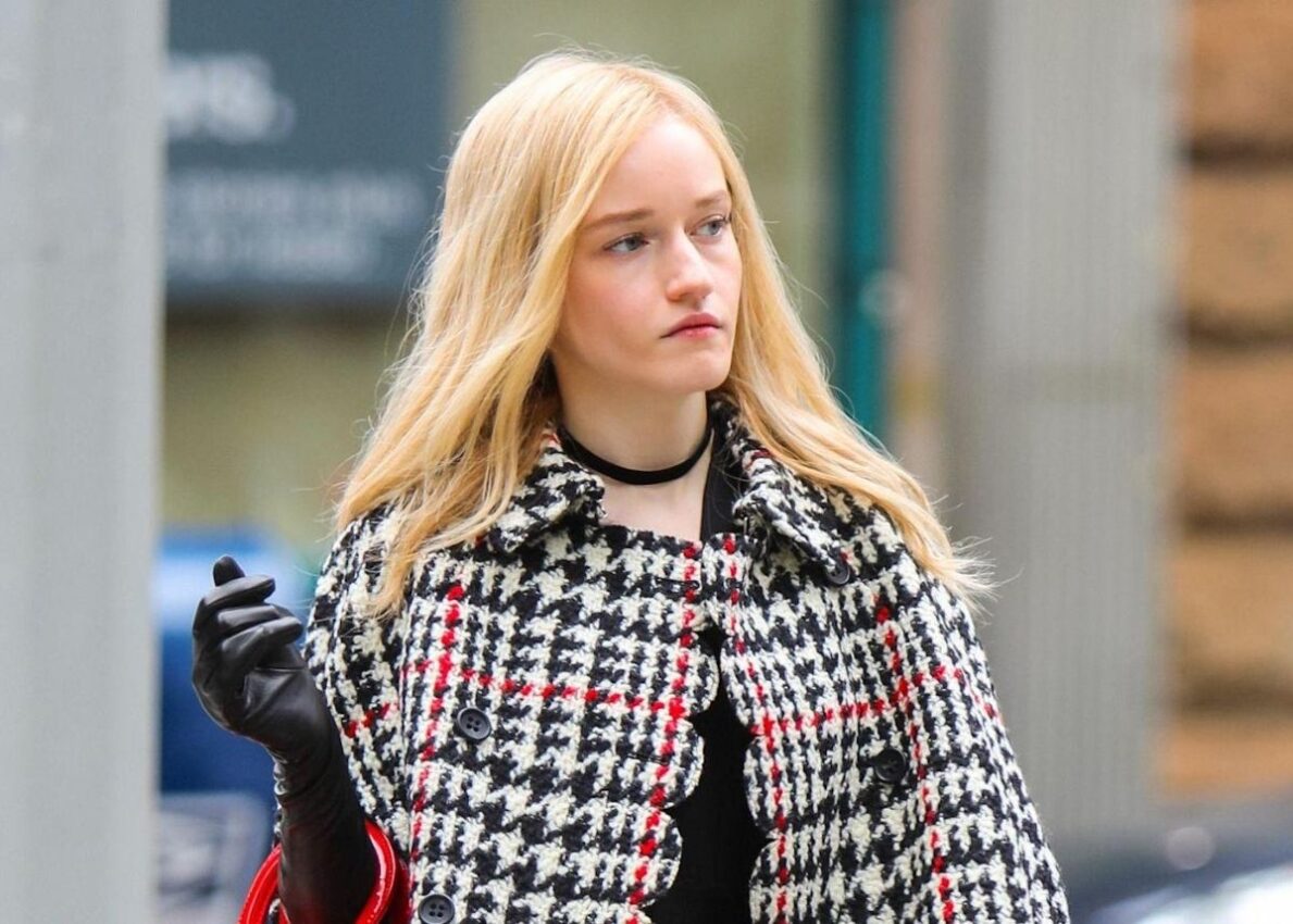 Inventing Anna The accent is intentionally confusing for viewers