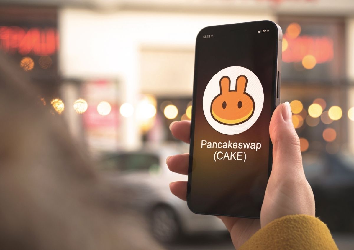 Should you invest in CAKE in 2022?