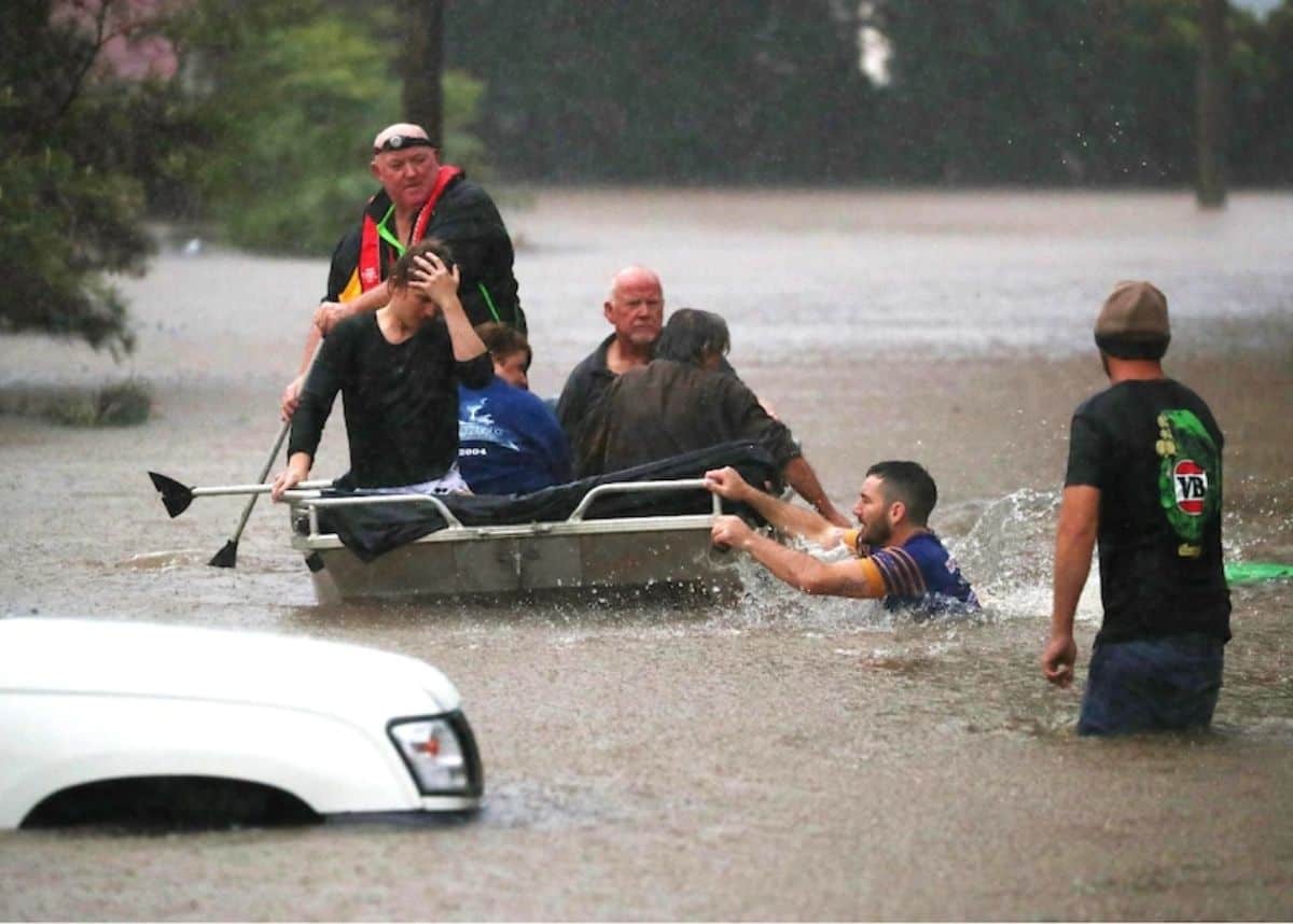 Lismore Flood worsens in NSW as hundreds of homes are inundated