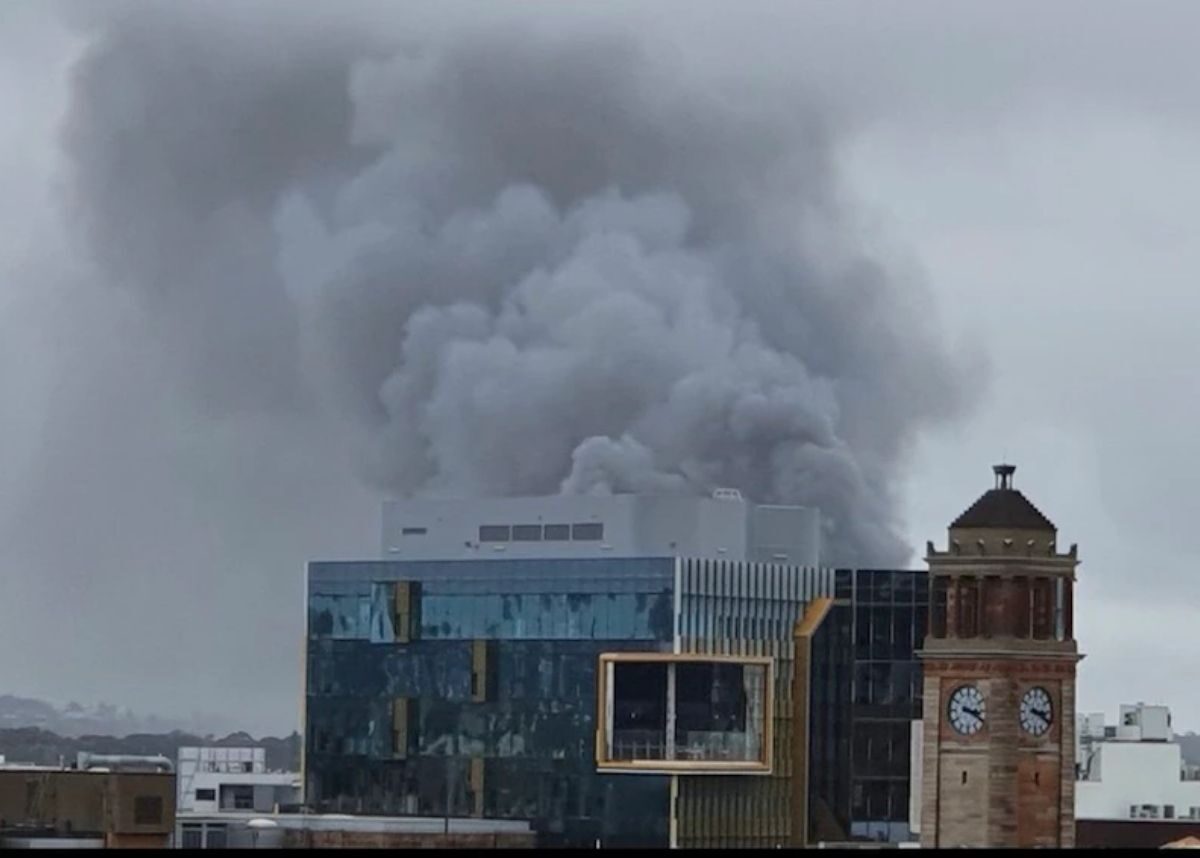 Wickham fire: Firefighters crunched for time as the fire continues